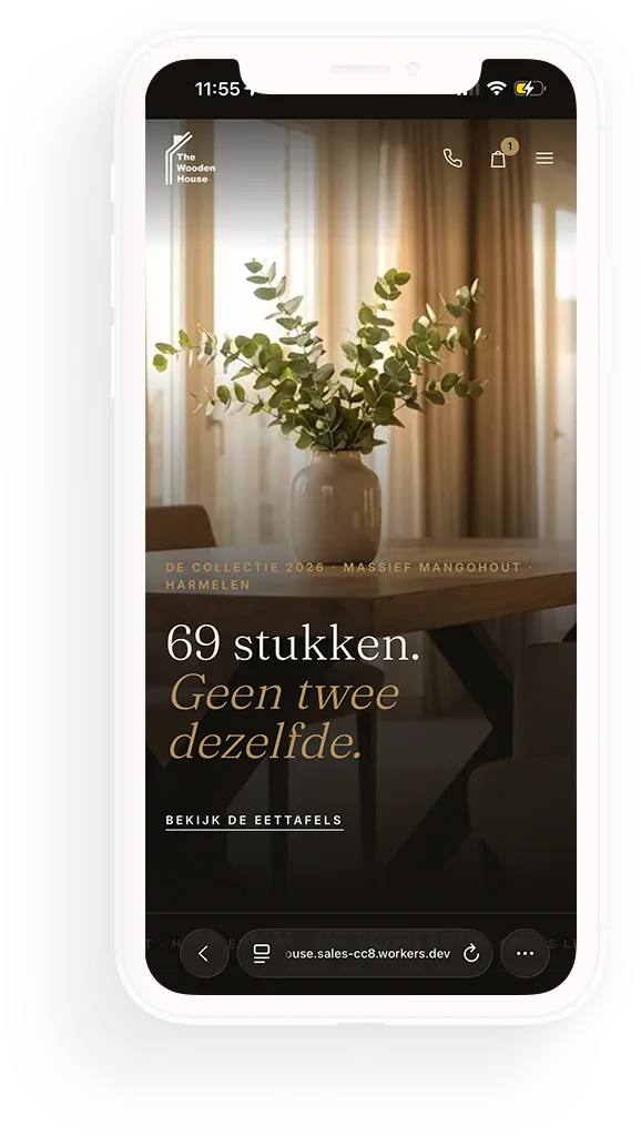 Telefoon met de site van The Wooden House: een sfeerfoto van een interieur met de kop 69 stukken, geen twee dezelfde