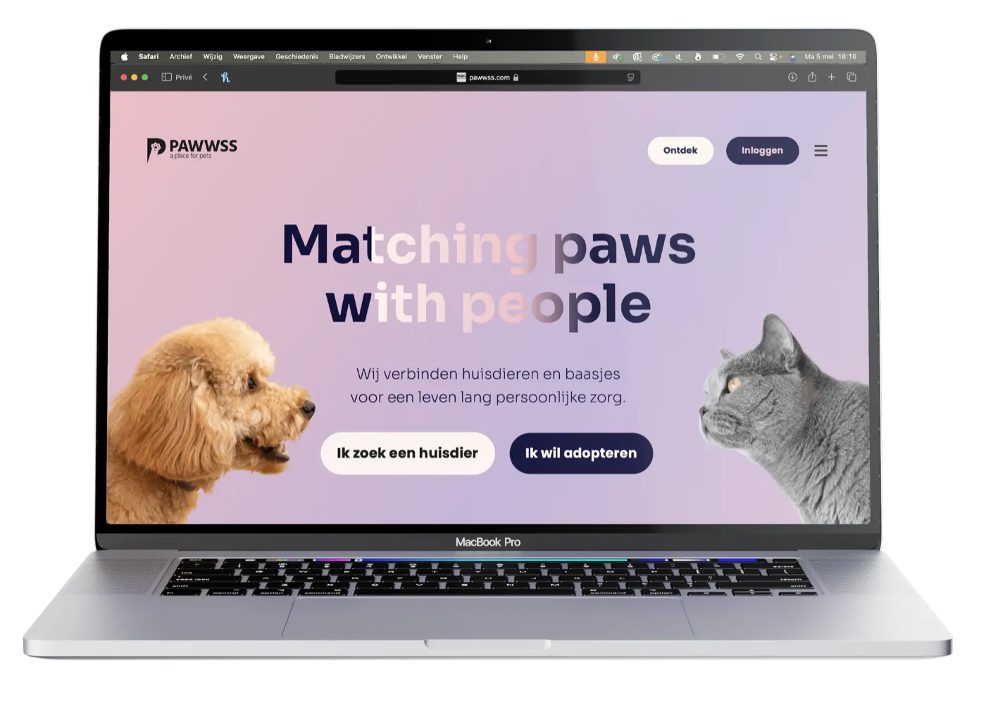MacBook met de site van Pawwss, een WordPress-site van onszelf: een grote kop, een foto van een hond en een kat, en twee knoppen eronder